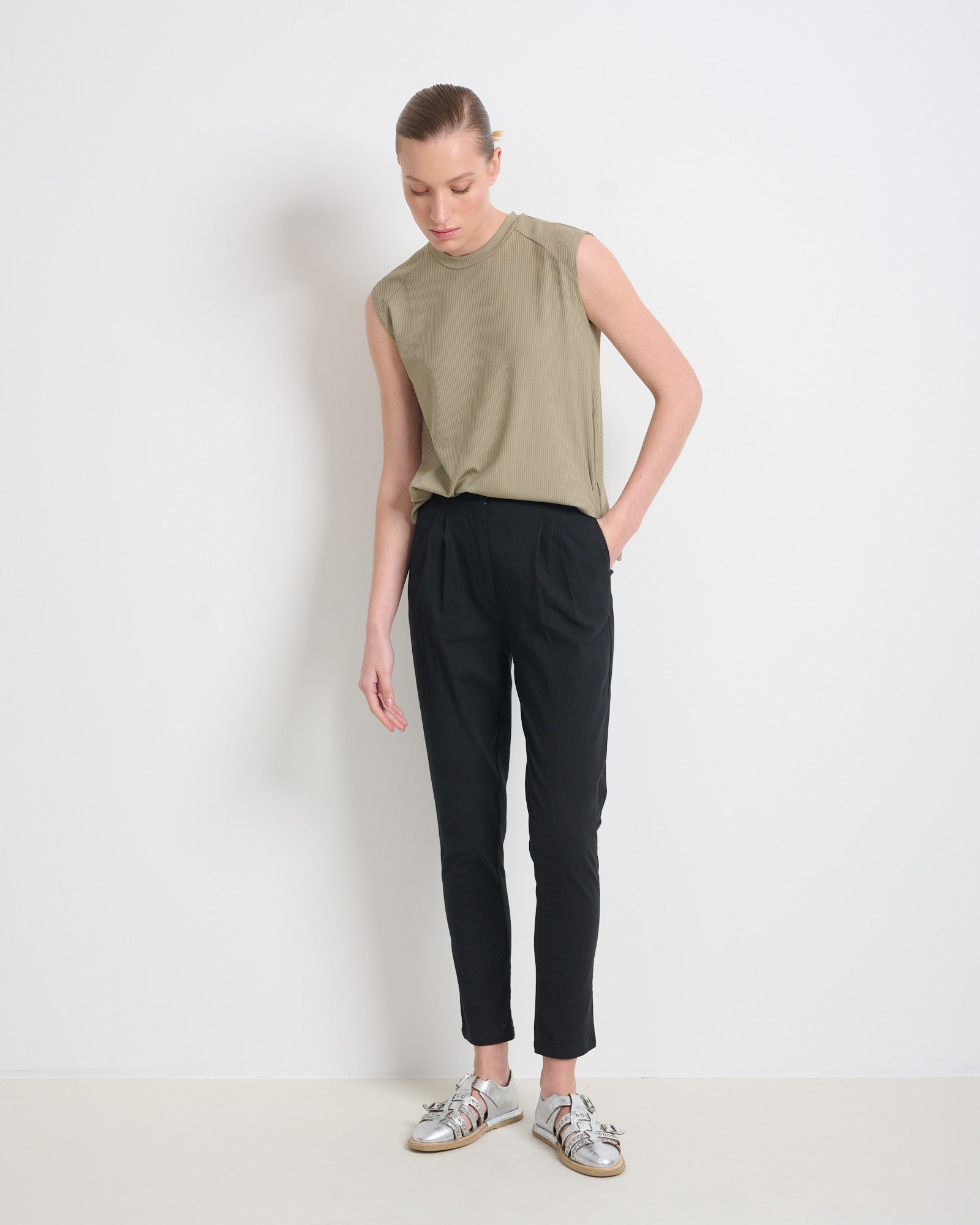 Shosh Pants Black