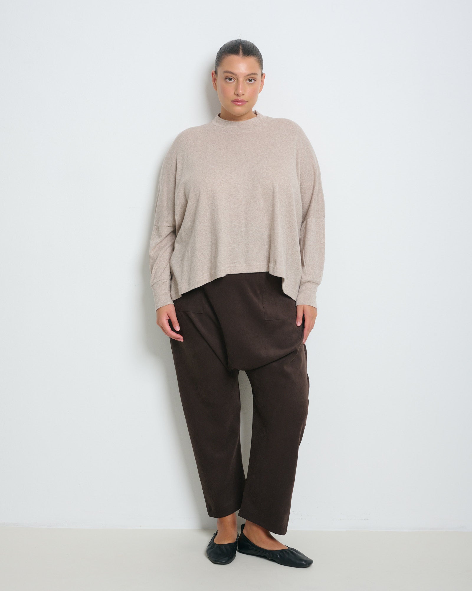 סאמפל חולצת מיה בז׳