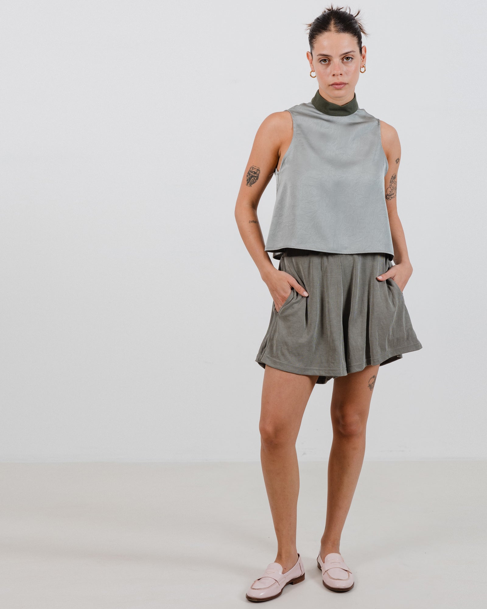 Jane Shorts Olive Grey Rib