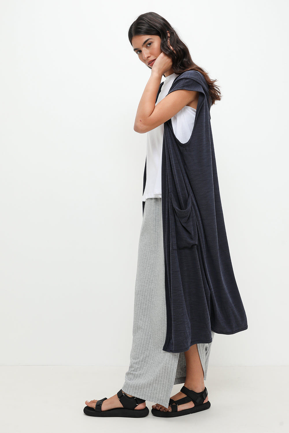 Jesse vest Navy - Layou Design by Shay Sobol