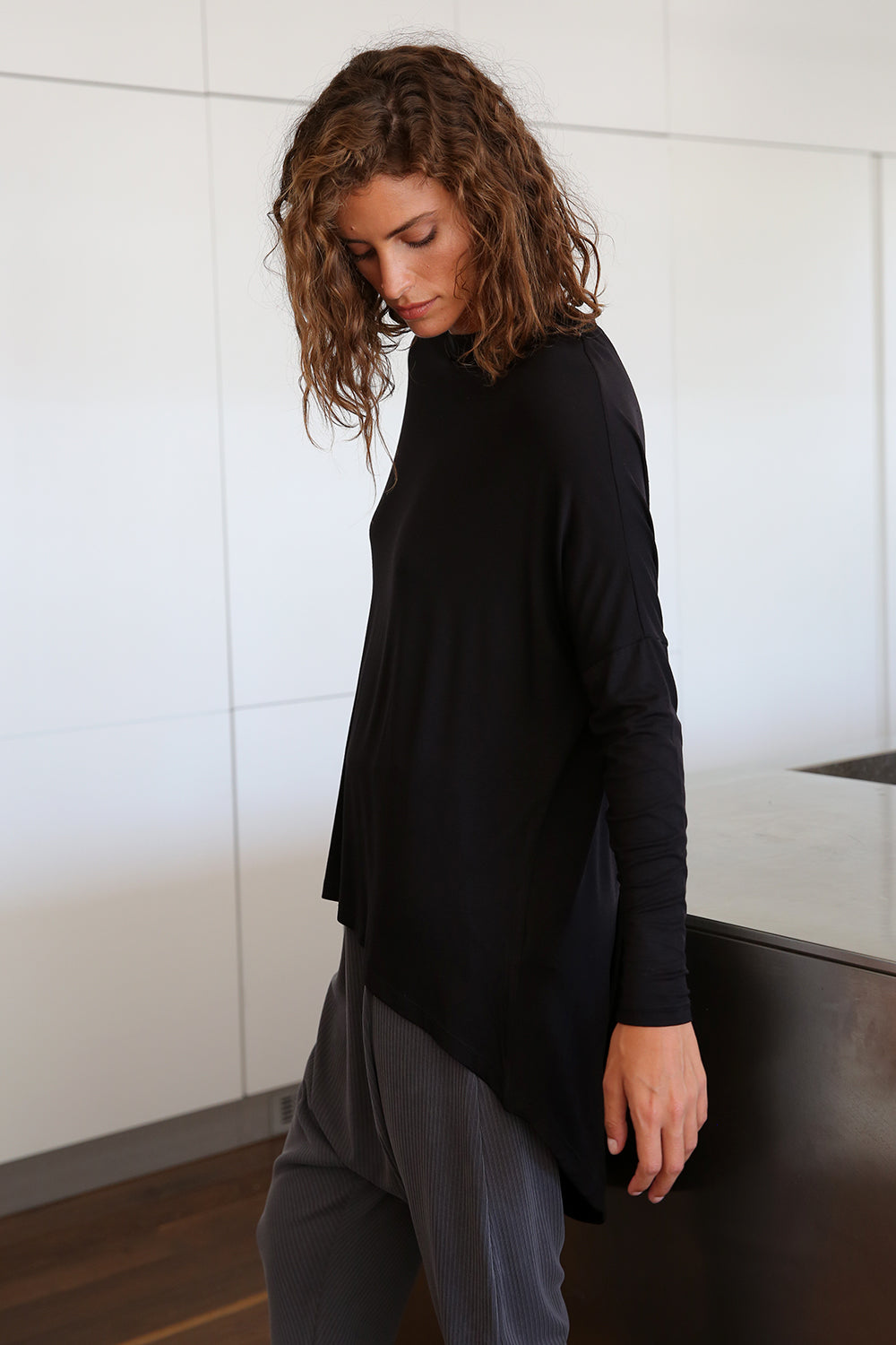 Janice shirt Black - Layou Design by Shay Sobol