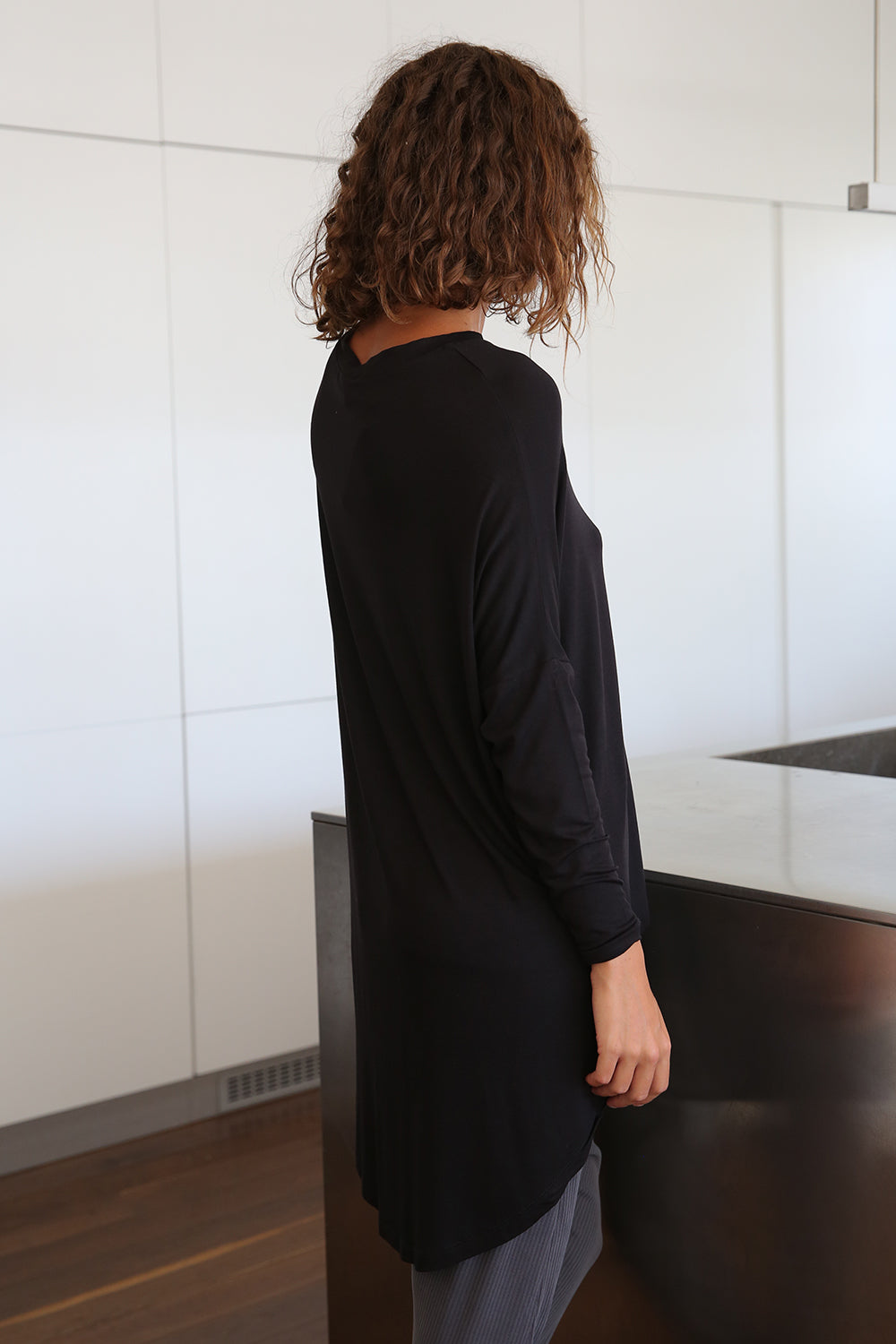 Janice shirt Black - Layou Design by Shay Sobol