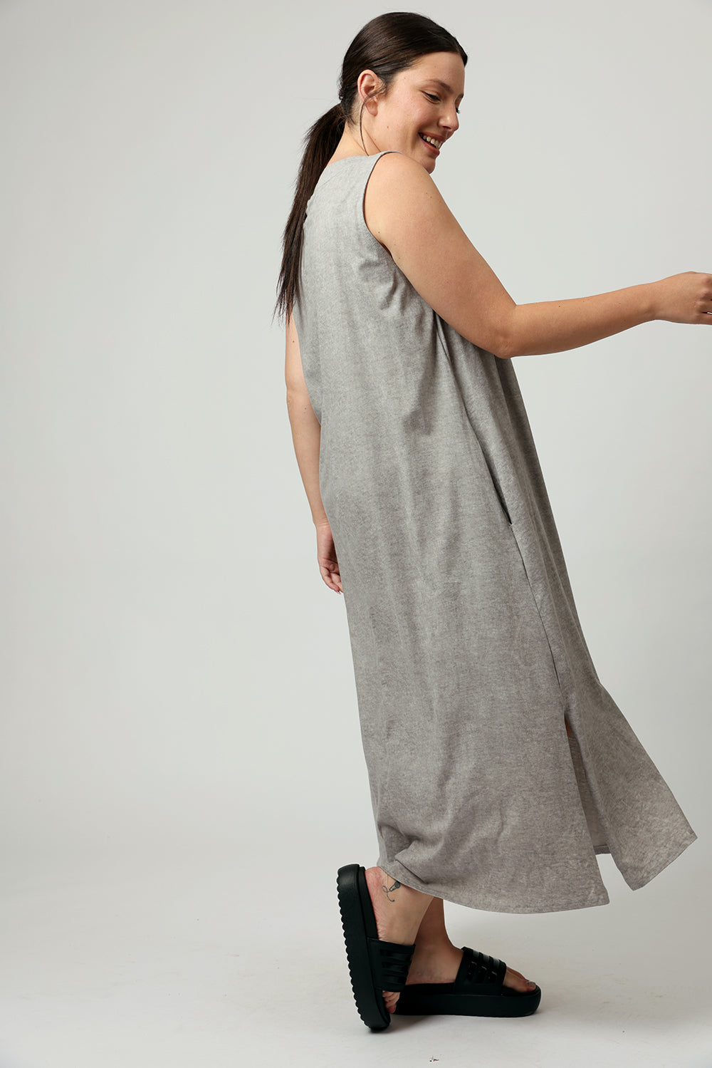 Liri Dress Grey