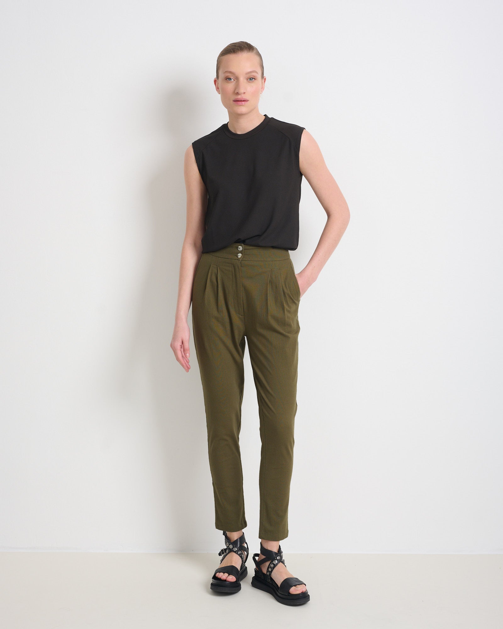 Shosh Pants Olive Green