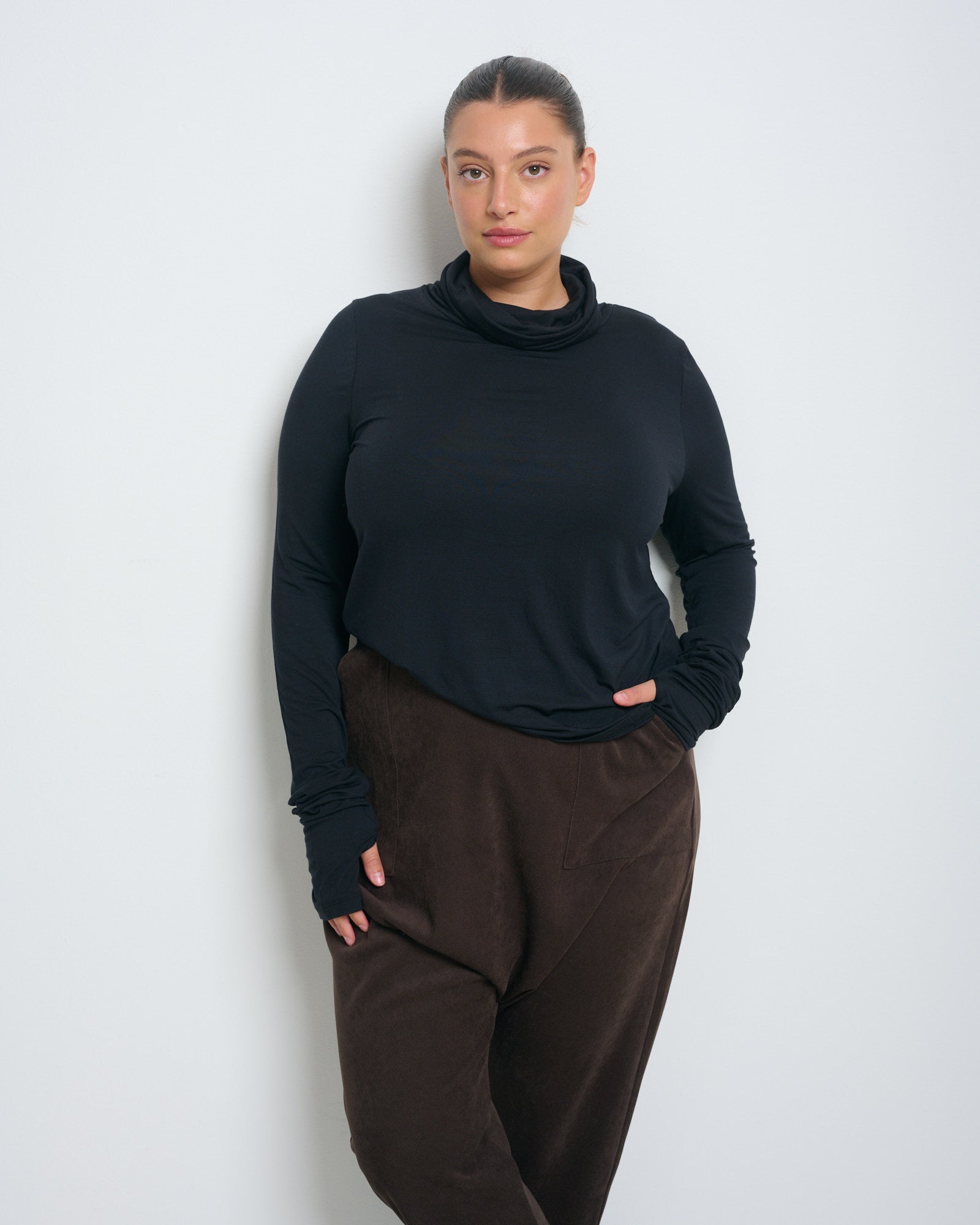 Linoy 2.0 Turtleneck Top Black