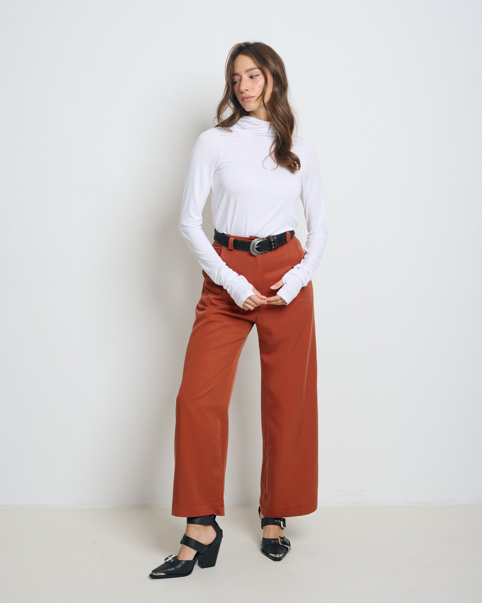 Linoy 2.0 Turtleneck Top White