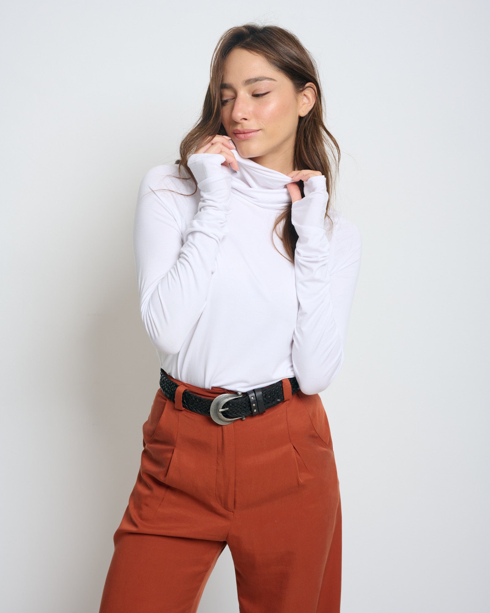 Linoy 2.0 Turtleneck Top White