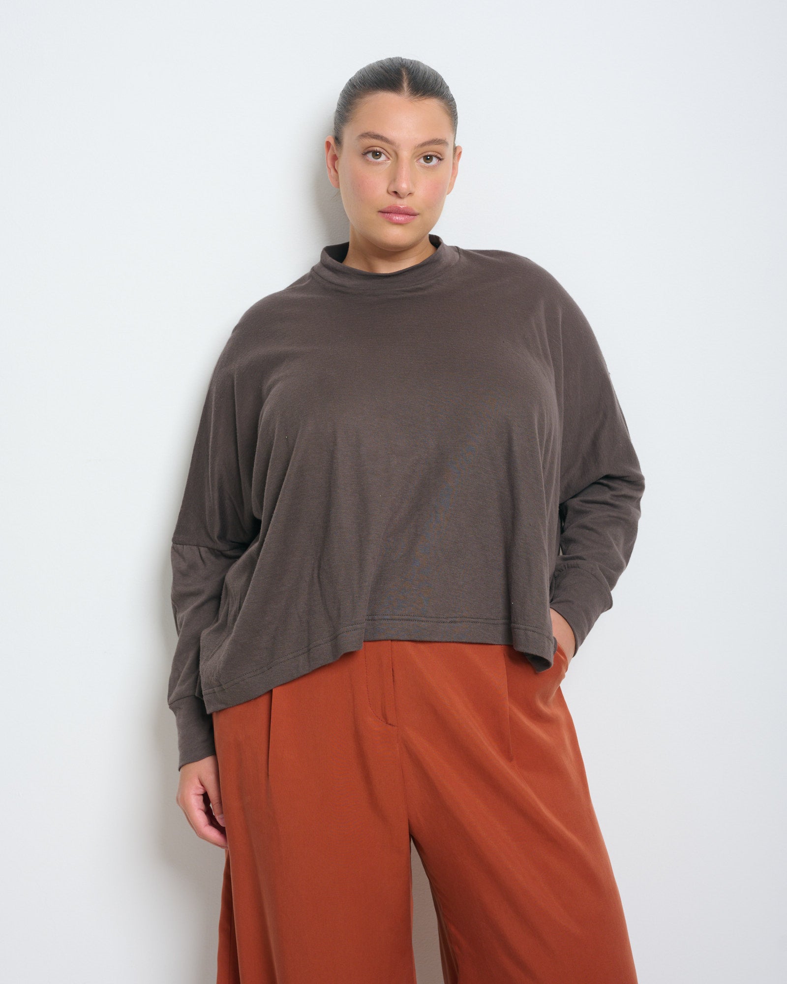 Mia Top Brown