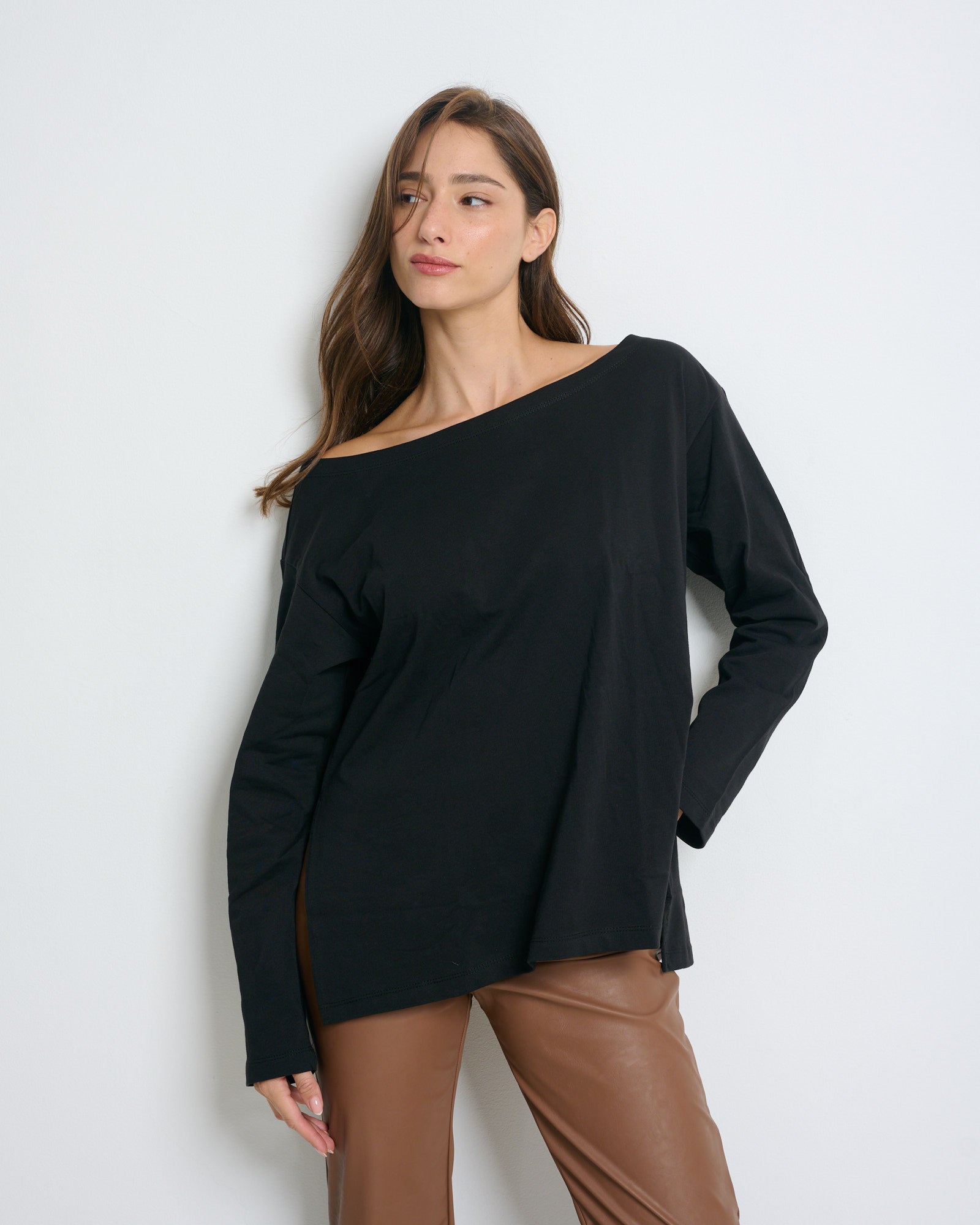 Gili Top Black