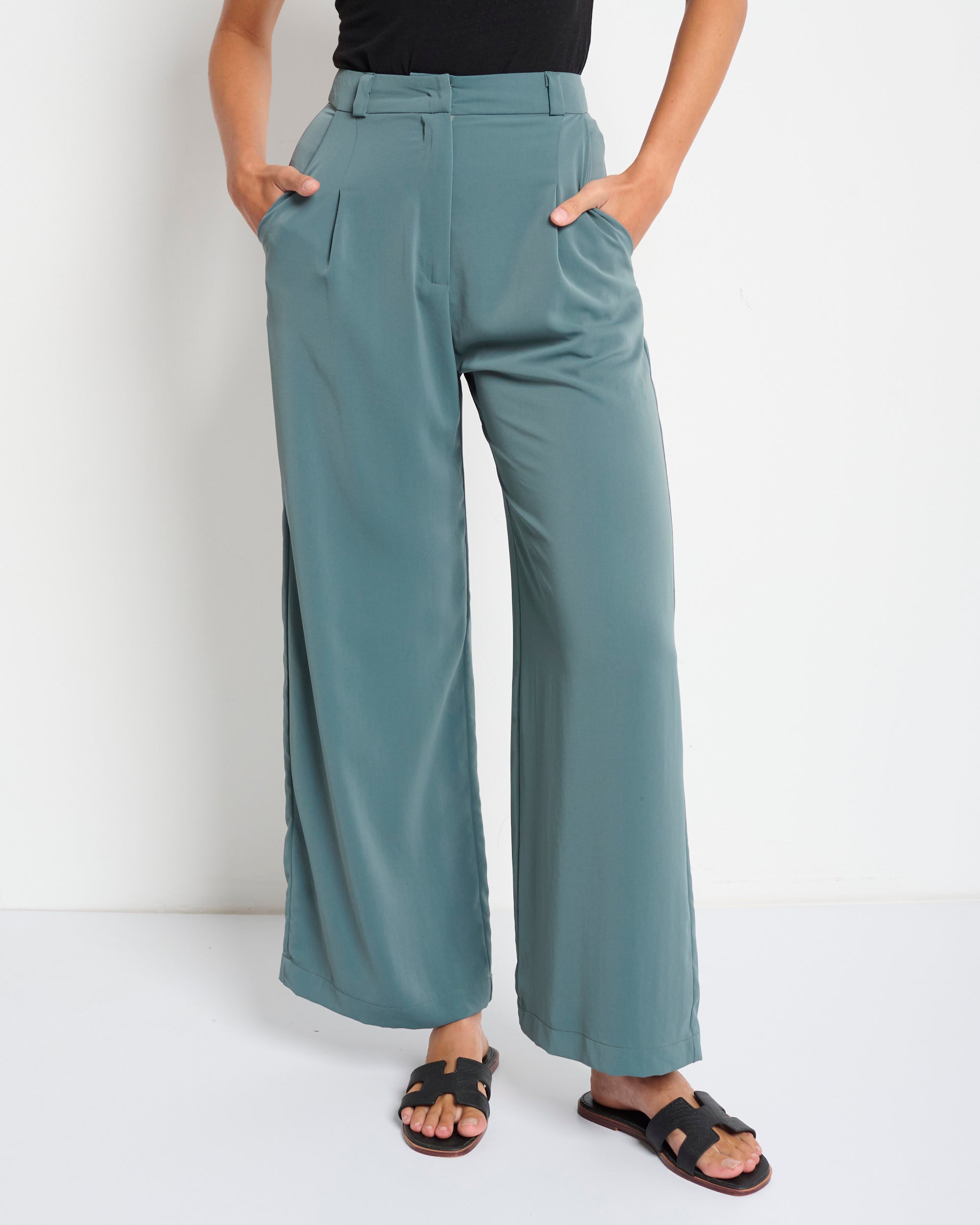 סאמפל מכנסי בלום ירוק מרווה One Piece 