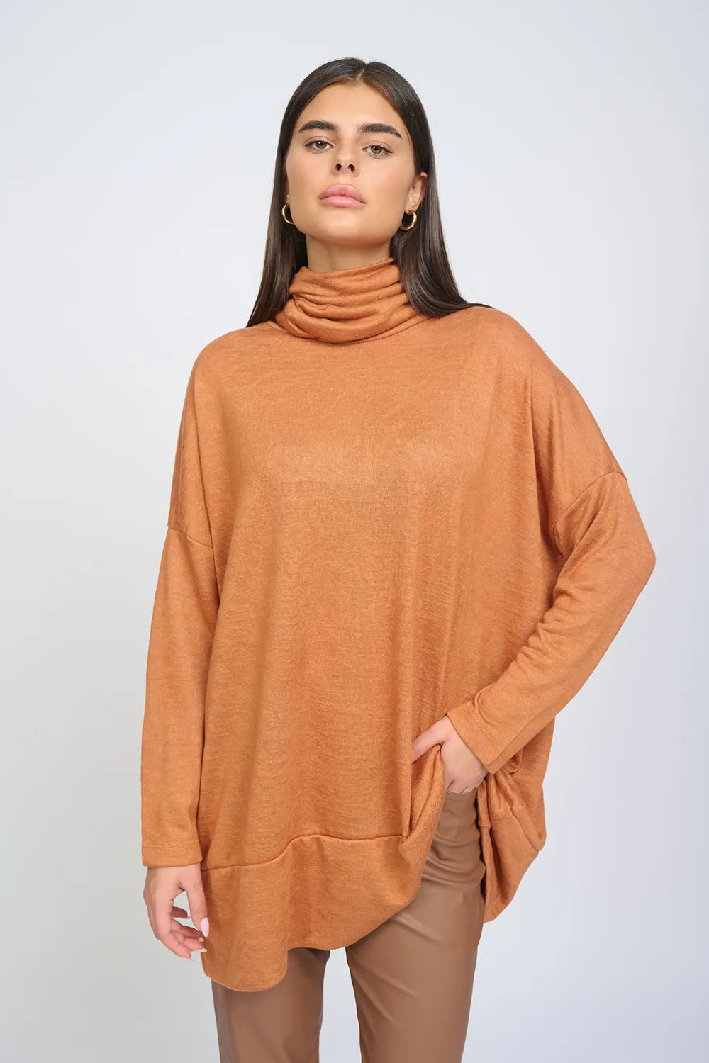 Margaret Turtleneck Brick