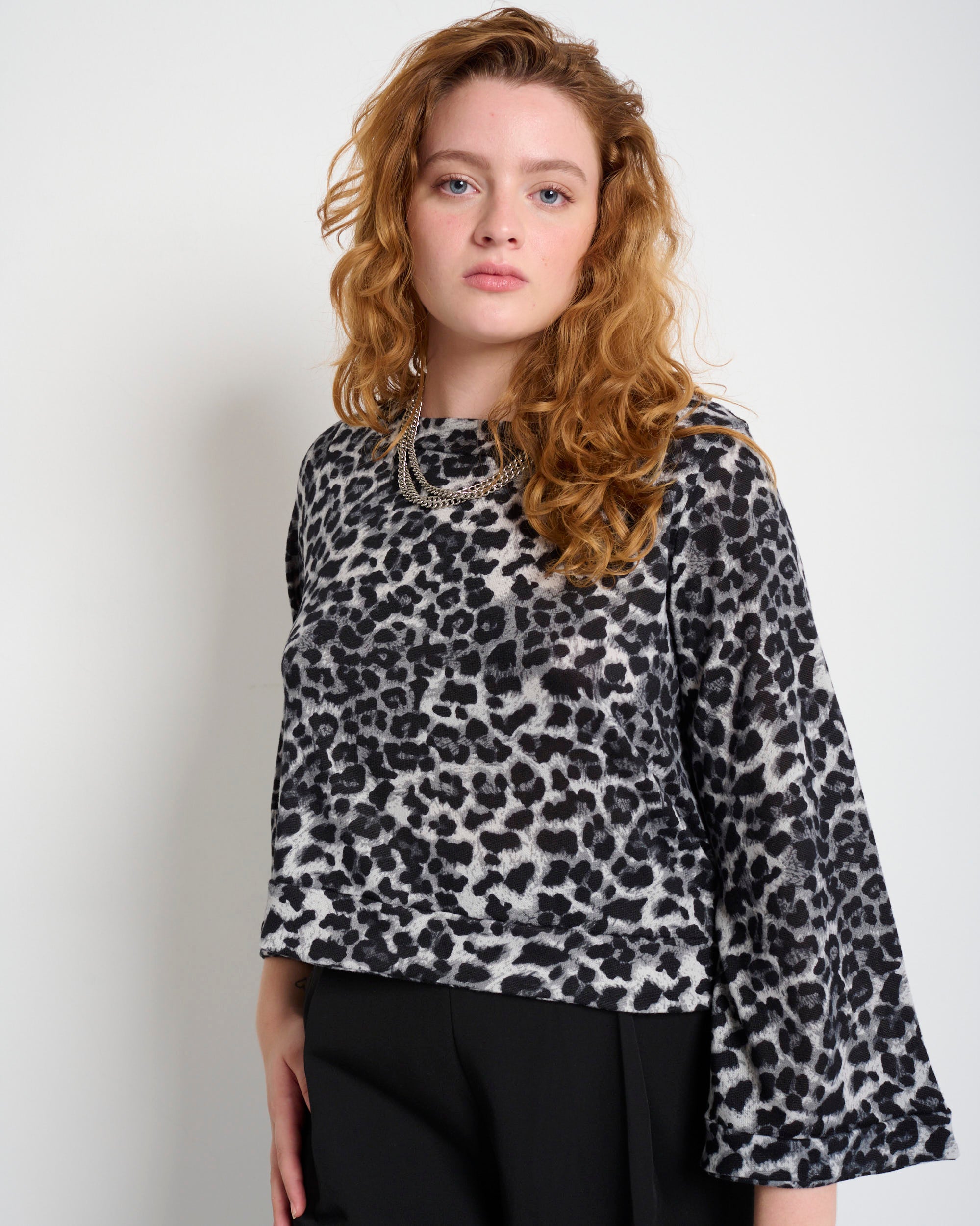 Lili Top Grey Leopard